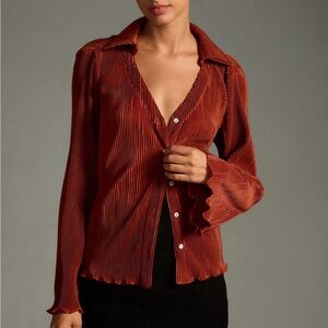 Lettuce-Hem Buttondown